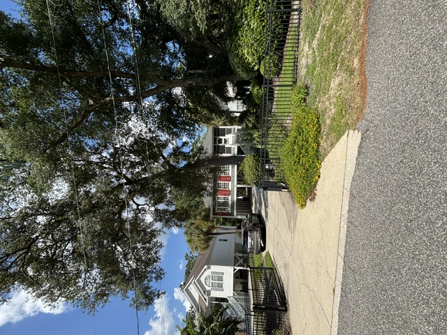 568 Hammock Avenue